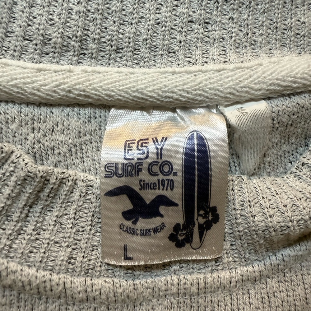 Heathered gray Las Vegas Sweatshirt - Picture 8 of 8